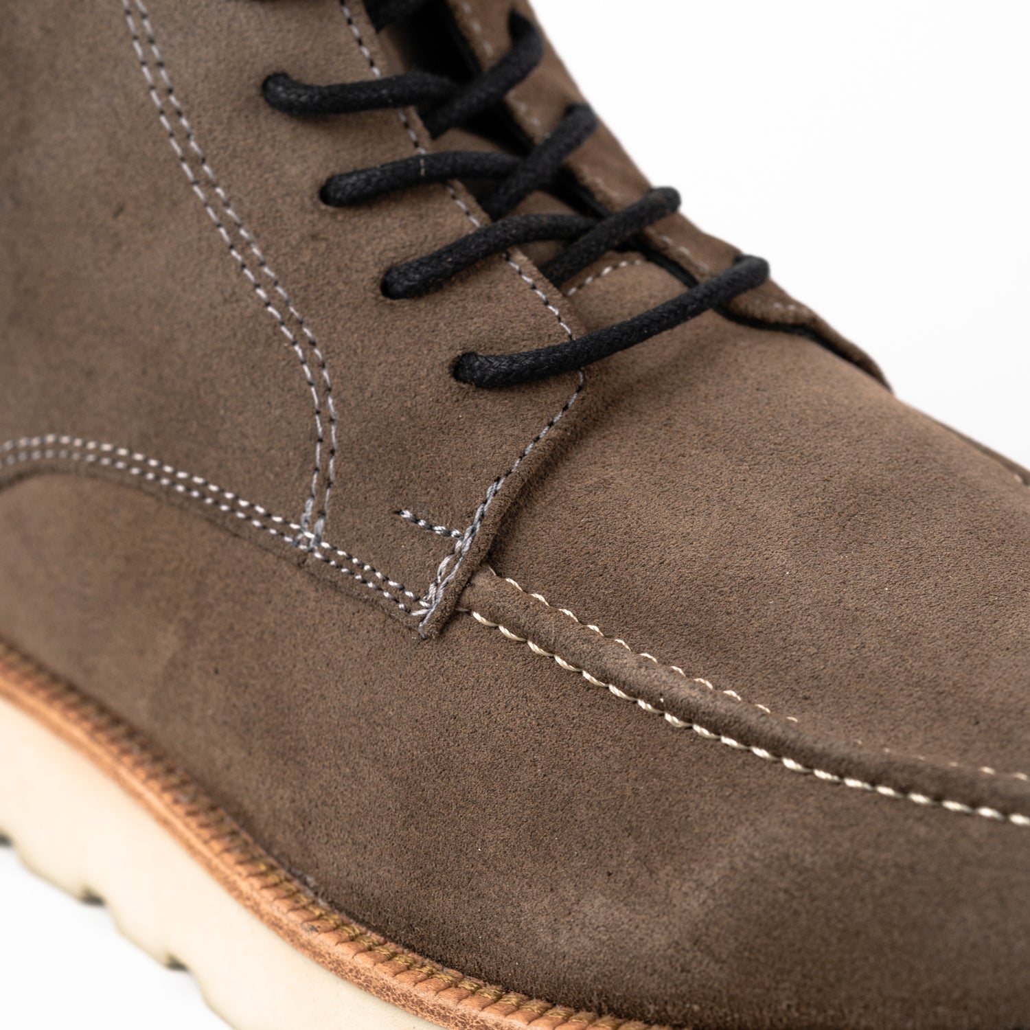 1907 / GRIS GAMUZA VIB BLANCA